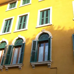 Romeo Design 2*, Vérone Italie